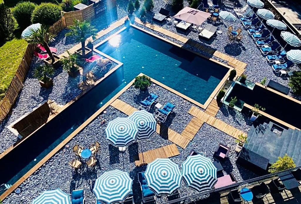 Le Labrador 1971 Hotel Les Gets